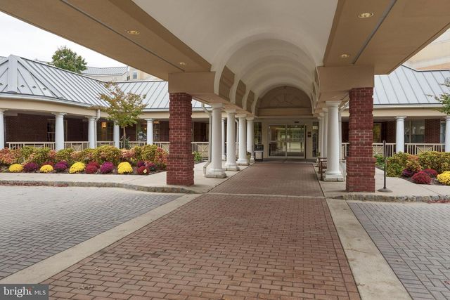 2240 WINDROW DR, Princeton, NJ 08540