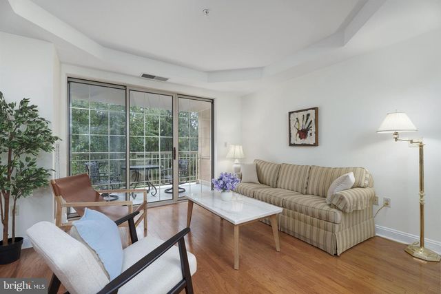 2240 WINDROW DR, Princeton, NJ 08540