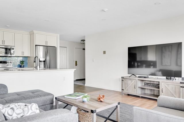 77 Adams Street 310, Quincy, MA 02169
