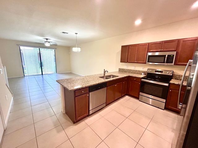 5985 NW 56th Court 5985, Tamarac, FL 33319