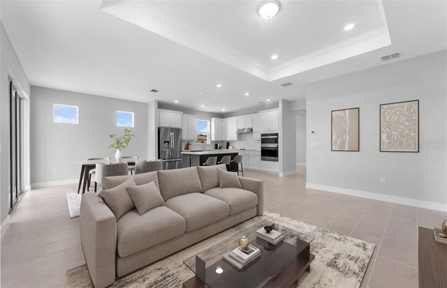 8323 SW 58 LOOP, Ocala, FL 34481