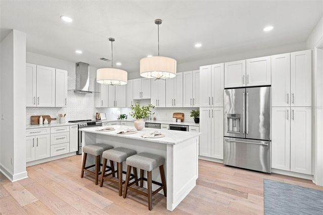 6343 VISTA VERDE DRIVE E, Gulfport, FL 33707