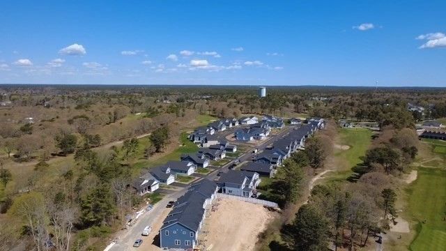 36 Starboard Dr C, Wareham, MA 02532