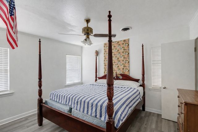 3218 Caroline Drive, Bossier City, LA 71112