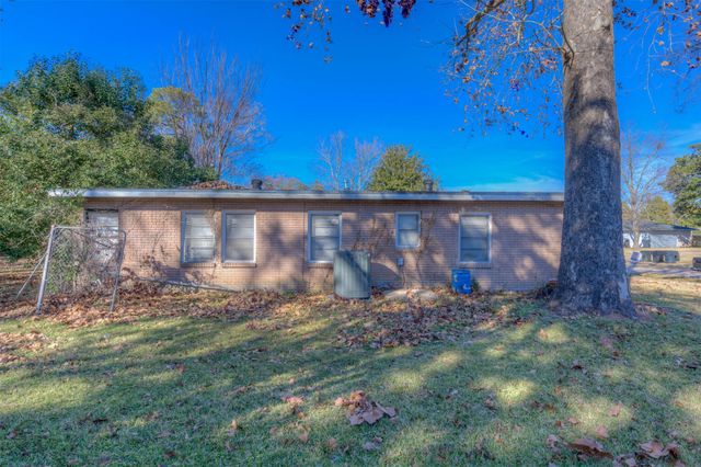 3218 Caroline Drive, Bossier City, LA 71112