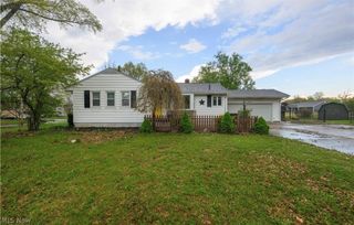 2950 Stanton Avenue NW, Massillon, OH 44647