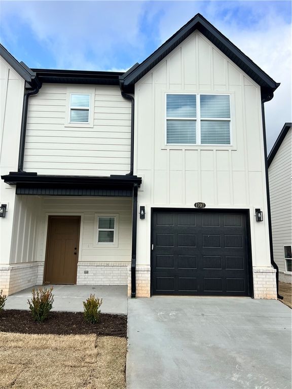 1707 Cuppett Circle, Pea Ridge, AR 72751