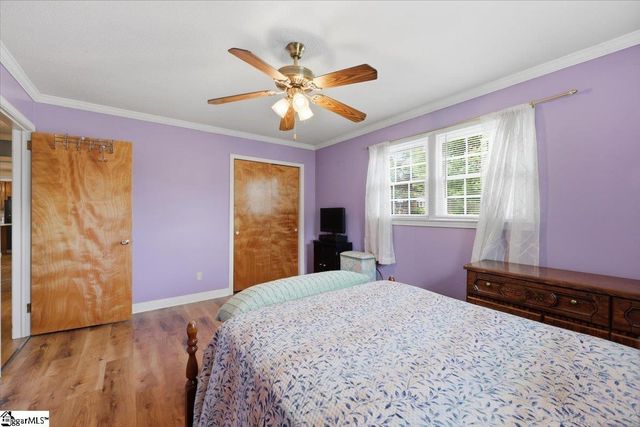 18 Fairlane Drive, Mauldin, SC 29662