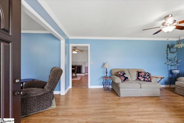 18 Fairlane Drive, Mauldin, SC 29662