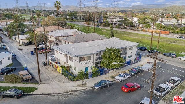 5905 Whitnall Highway, North Hollywood (los Angeles), CA 91601