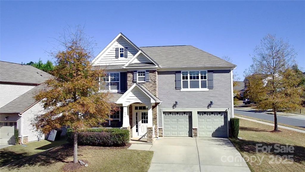 134 Farmers Folly Drive, Mooresville, NC 28117
