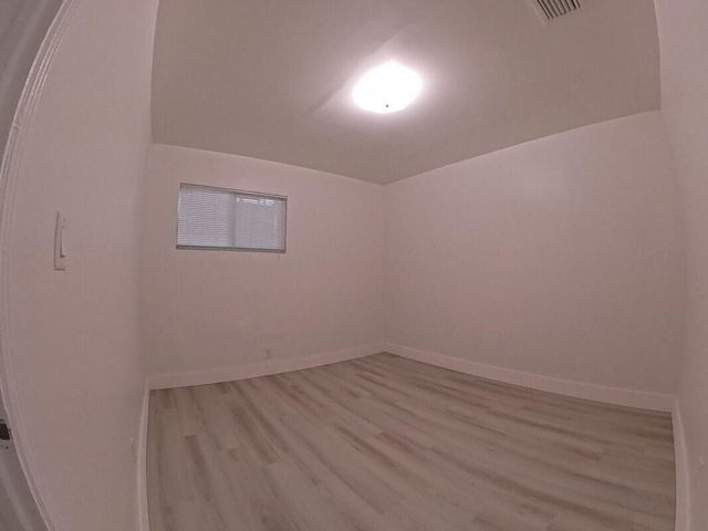 2300 Cleveland Street, Hollywood, FL 33020