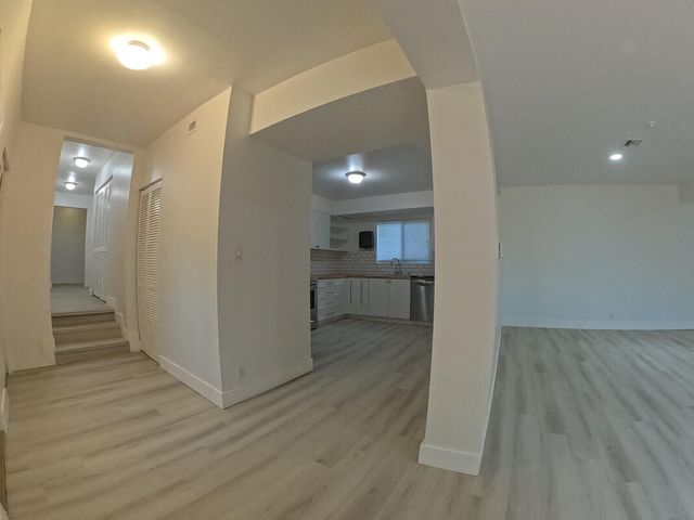 2300 Cleveland Street, Hollywood, FL 33020