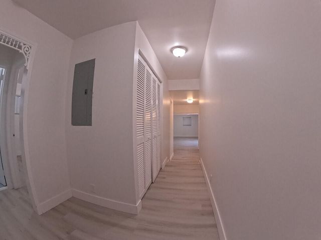 2300 Cleveland Street, Hollywood, FL 33020