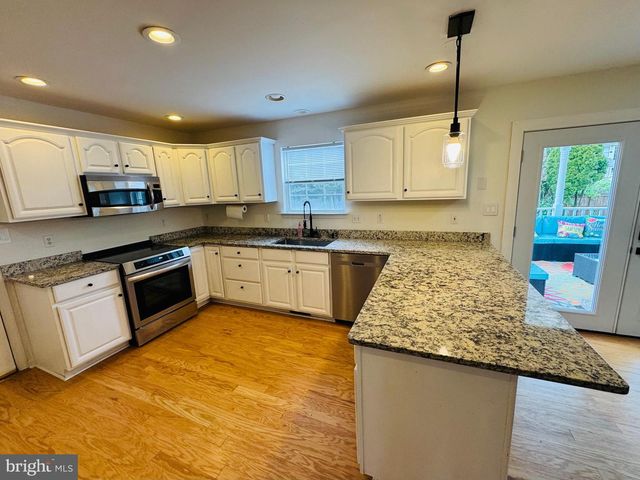 104 FANCY CT, Stephens City, VA 22655