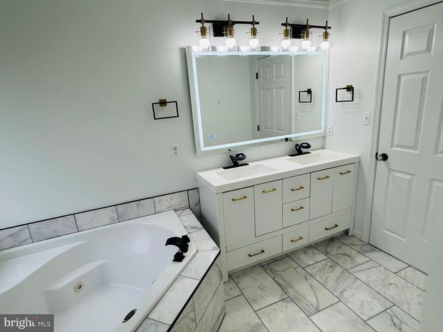 104 FANCY CT, Stephens City, VA 22655