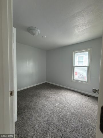 1071 Norton Street, Saint Paul, MN 55117