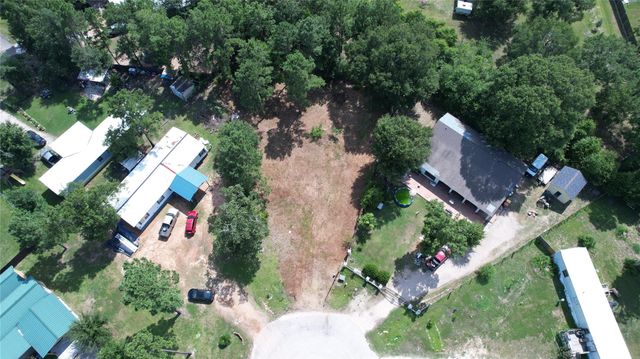 16304 Summer Hollow Drive, Conroe, TX 77303