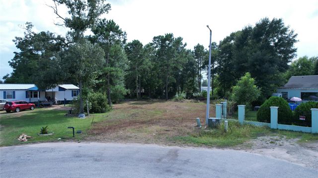 16304 Summer Hollow Drive, Conroe, TX 77303