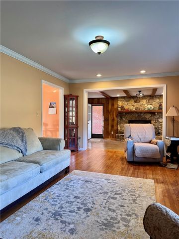 208 Pilgrim Circle, Pickens, SC 29671