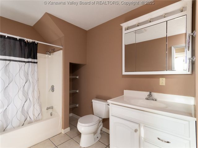 177 Gilchrist Avenue, Tornado, WV 25202