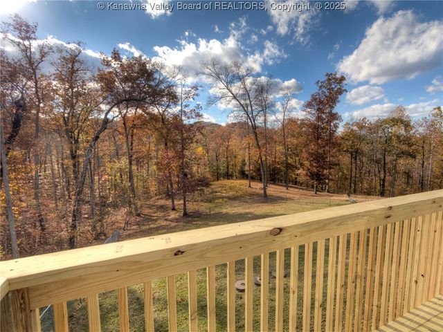 177 Gilchrist Avenue, Tornado, WV 25202