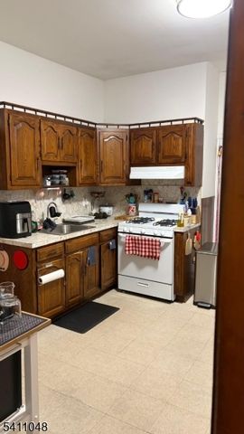 23 Fillmore St, Newark City, NJ 07105