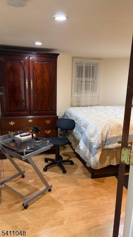 23 Fillmore St, Newark City, NJ 07105