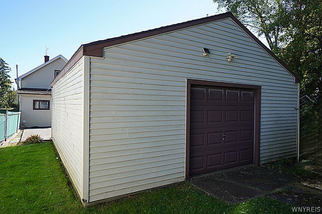 466 North Ogden Street W, Buffalo, NY 14212