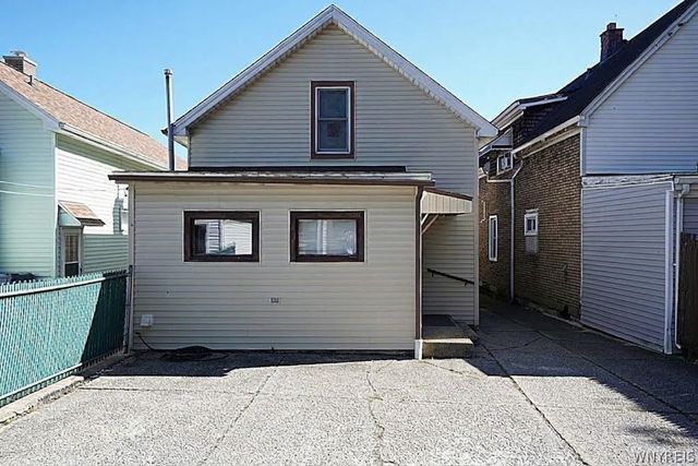466 North Ogden Street W, Buffalo, NY 14212