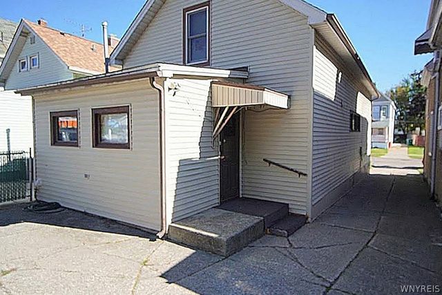 466 North Ogden Street W, Buffalo, NY 14212