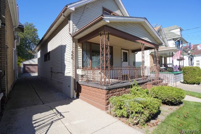 466 North Ogden Street W, Buffalo, NY 14212