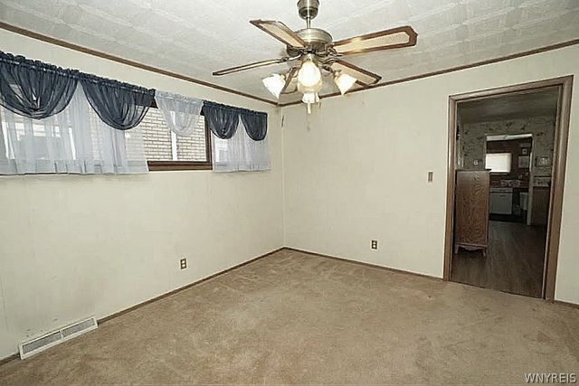 466 North Ogden Street W, Buffalo, NY 14212