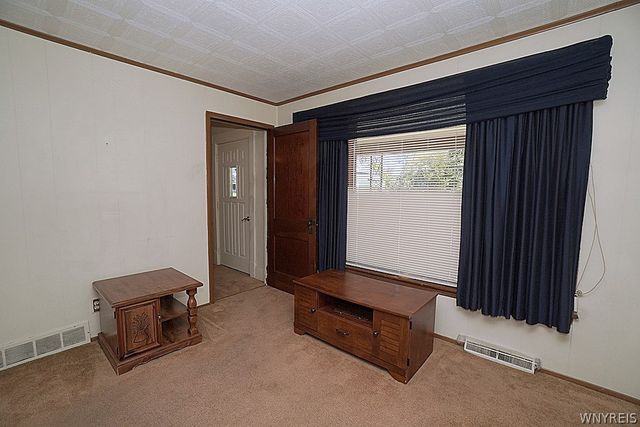 466 North Ogden Street W, Buffalo, NY 14212