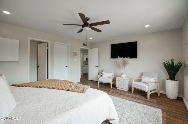 5215 W VIA CAMILLE --, Glendale, AZ 85306