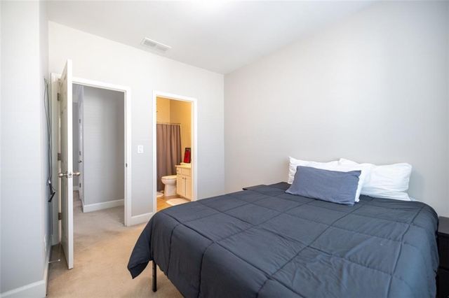 2028 Cobblestone NE Circle, Atlanta, GA 30319