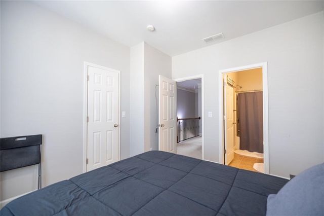 2028 Cobblestone NE Circle, Atlanta, GA 30319