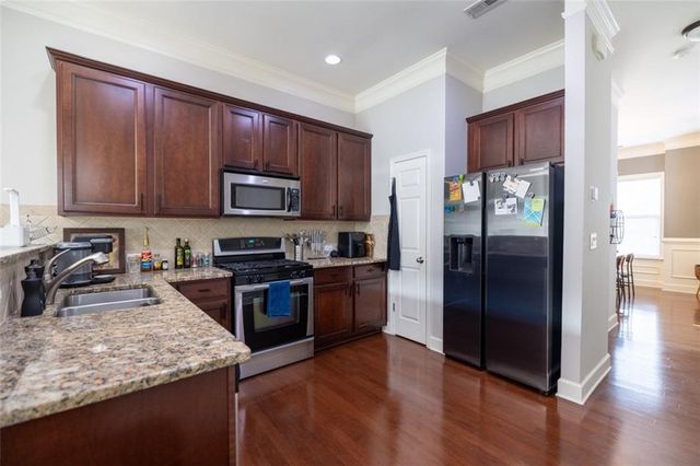 2028 Cobblestone NE Circle, Atlanta, GA 30319