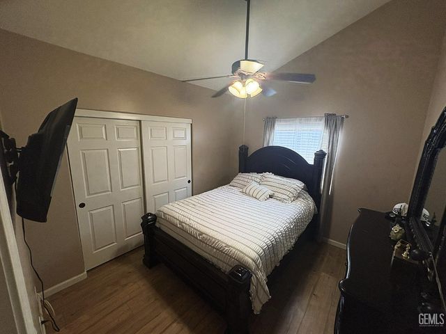 5205 Coxwold Abbey Court, Bakersfield, CA 93307