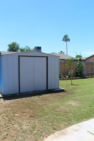 5205 Coxwold Abbey Court, Bakersfield, CA 93307