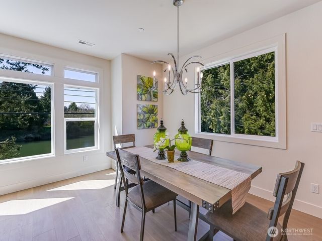 11624 42nd Avenue S, Tukwila, WA 98168