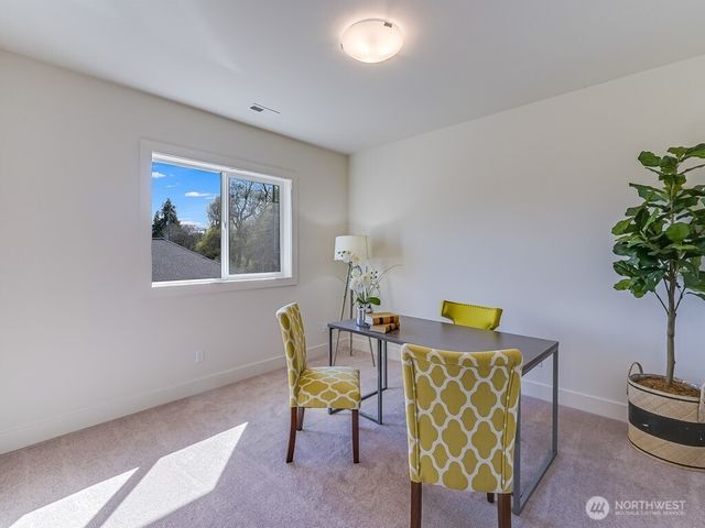 11624 42nd Avenue S, Tukwila, WA 98168