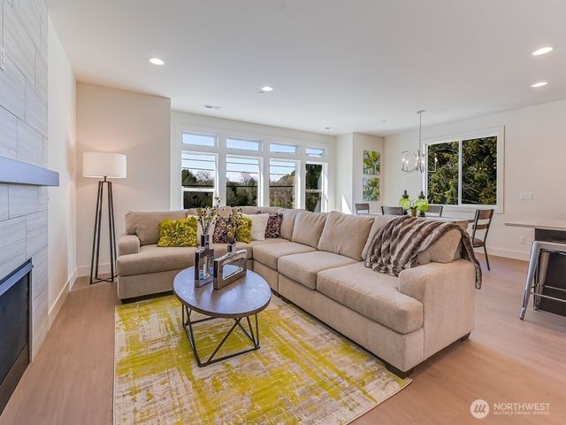 11624 42nd Avenue S, Tukwila, WA 98168