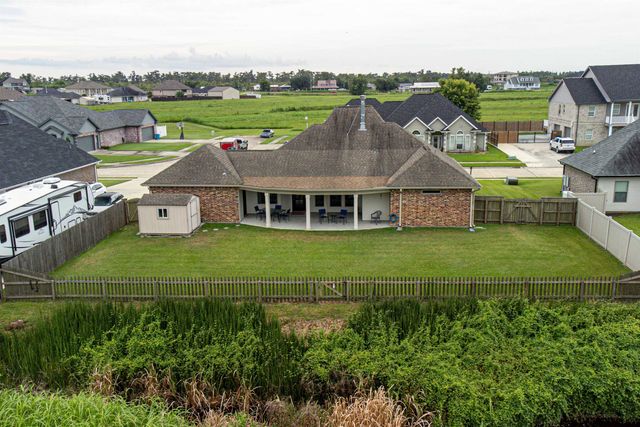 123 Beau Place Boulevard, Des Allemands, LA 70030