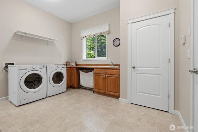 7445 McCormick Woods Drive SW, Port Orchard, WA 98367