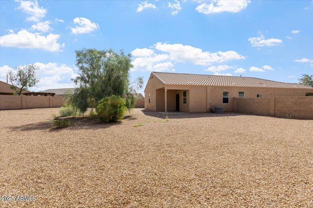 29185 N STAR SAPPHIRE Lane, San Tan Valley, AZ 85143