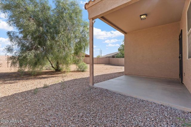 29185 N STAR SAPPHIRE Lane, San Tan Valley, AZ 85143
