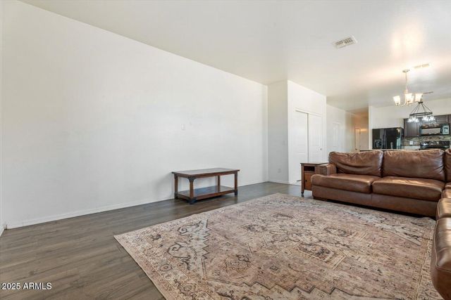 29185 N STAR SAPPHIRE Lane, San Tan Valley, AZ 85143