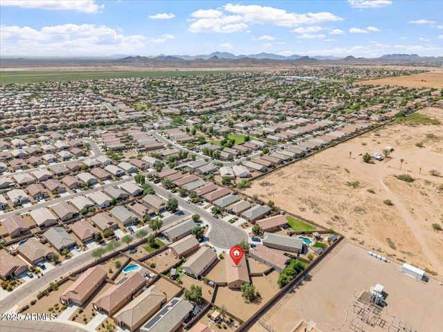 29185 N STAR SAPPHIRE Lane, San Tan Valley, AZ 85143