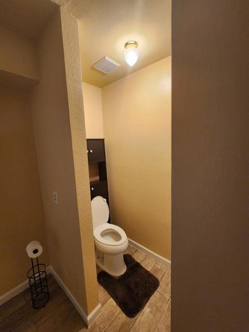 9614 Halkirk Street, Spring, TX 77379